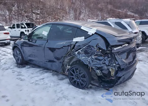 2026 Tesla Model Y from USA, damaged, VIN 7SAYGDEE4TA399236